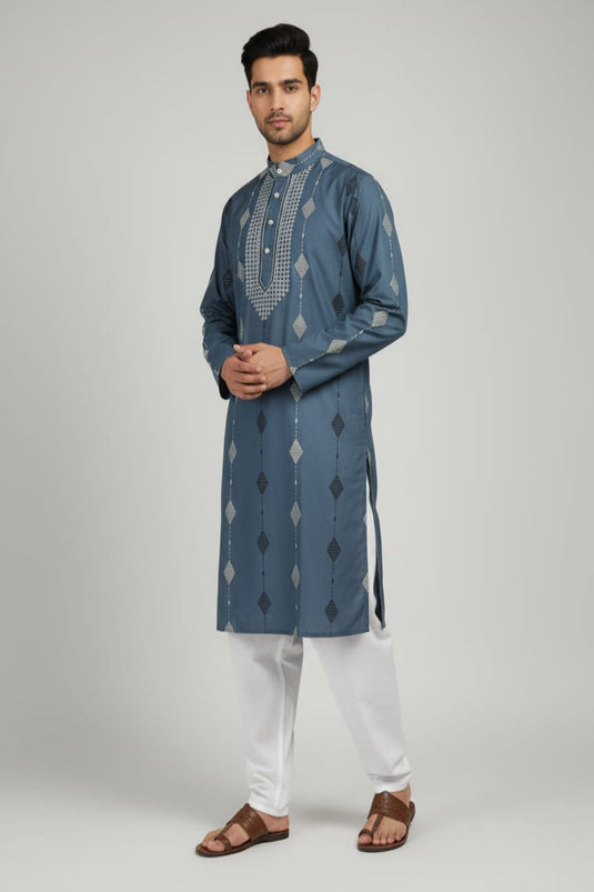 Translation missing: en.Embroidered kurta with Salwar
