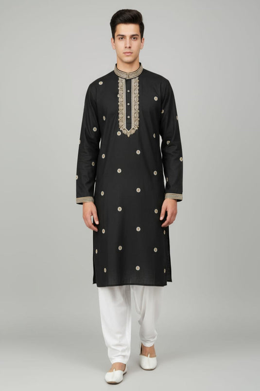 Translation missing: en.Embroidered Kurta with Salwar